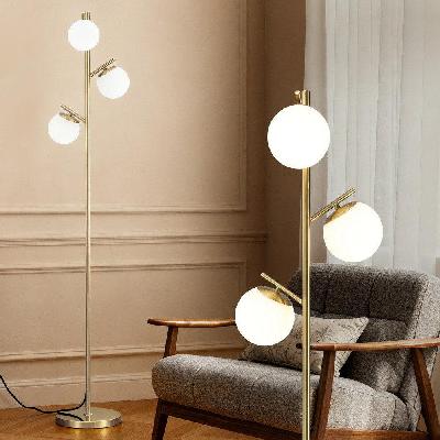 3-light tree floor lamp 165cm tall standing light with sphere glass shades for modern homes
