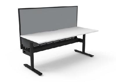 rl halo static single sided desk with aluminium framed screen1800w x 750d / with cable tray / white top black base grey screen