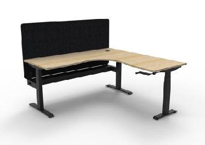 rl boost crank height adjustable corner workstation with black eco panel screen w1500 x w1500 x d750 / natural oak top black satin base / without cable tray