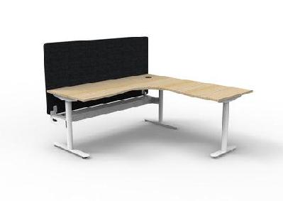 rl halo static corner workstation with eco panel screen1500w x 1500w / with cable tray / oak top white base black screen
