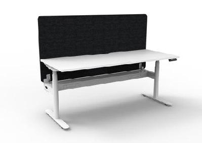 rl halo plus motorized height adjustable desk with black eco panel screenw1500 x d750 / white top white base black / with cable tray