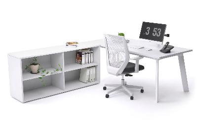 switch executive setting with uniform spine - white frame [1600l x 700w] 