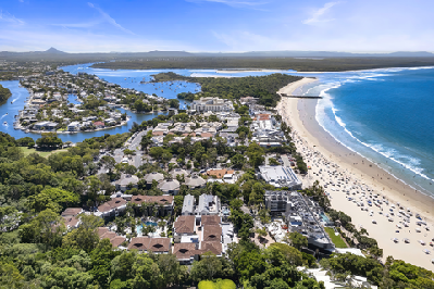 noosa aerial 90 x 60cm / 420gsm satin canvas / rolled in mailing tube 